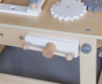 Holz-Werkbank mit Werkzeugen