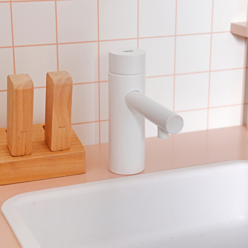 Holzküche mit Zubehör