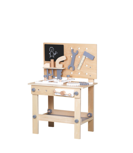 Holz-Werkbank mit Werkzeugen